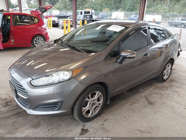 Ford FIESTA SE 2014 3FADP4BJ3EM235917 Image 2