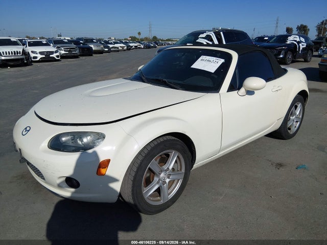 46106225 :رقم المزاد ، JM1NC25FX60115834 vin ، 2006 Mazda Mx-5 Touring مزاد بيع