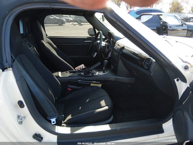 46106225 :رقم المزاد ، JM1NC25FX60115834 vin ، 2006 Mazda Mx-5 Touring مزاد بيع