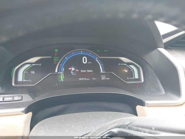 46106273 :رقم المزاد ، JHMZC5F32JC019368 vin ، 2018 Honda Clarity Plug-in Hybrid Touring مزاد بيع