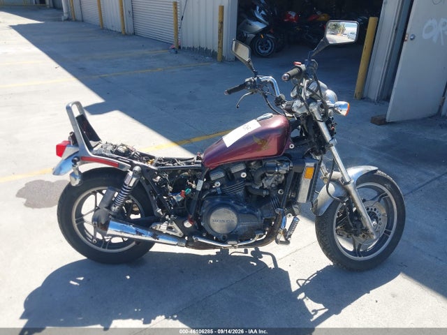 Продажа на аукционе авто 1982 Honda Vf750 C, vin: JH2RC0710CM024932, номер лота: 46106285