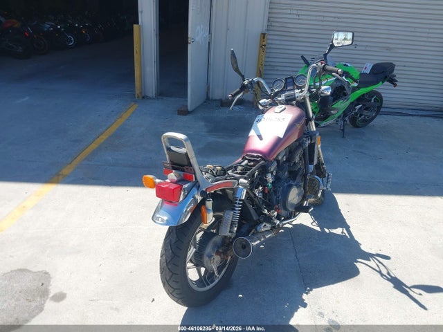 Продажа на аукционе авто 1982 Honda Vf750 C, vin: JH2RC0710CM024932, номер лота: 46106285