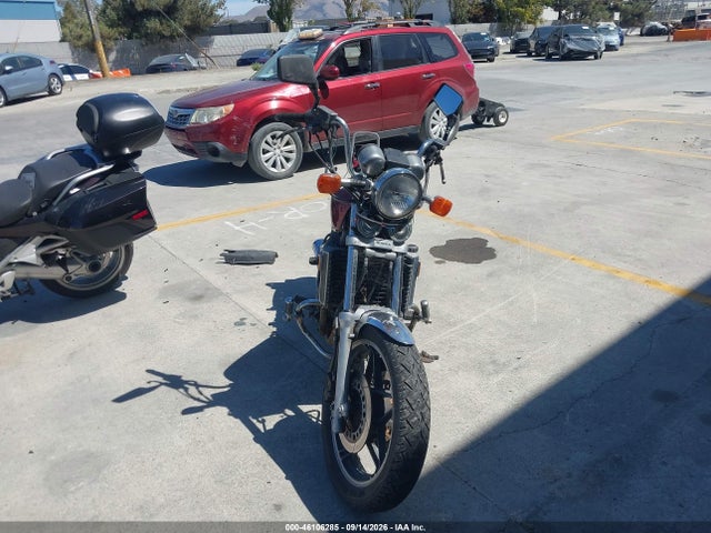 Продажа на аукционе авто 1982 Honda Vf750 C, vin: JH2RC0710CM024932, номер лота: 46106285