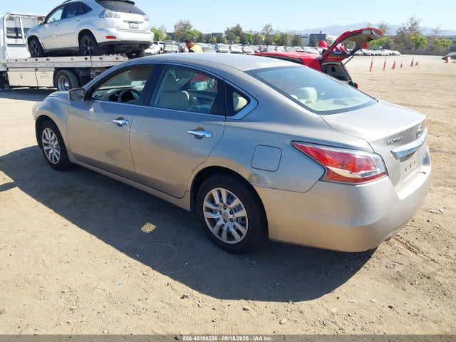 2014 Nissan Altima 2.5 S მანქანა იყიდება აუქციონზე, vin: 1N4AL3AP4EC131520, აუქციონის ნომერი: 46106286