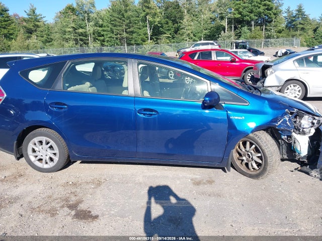 Toyota Prius V Four 2015 JTDZN3EU0FJ039891 Image 13