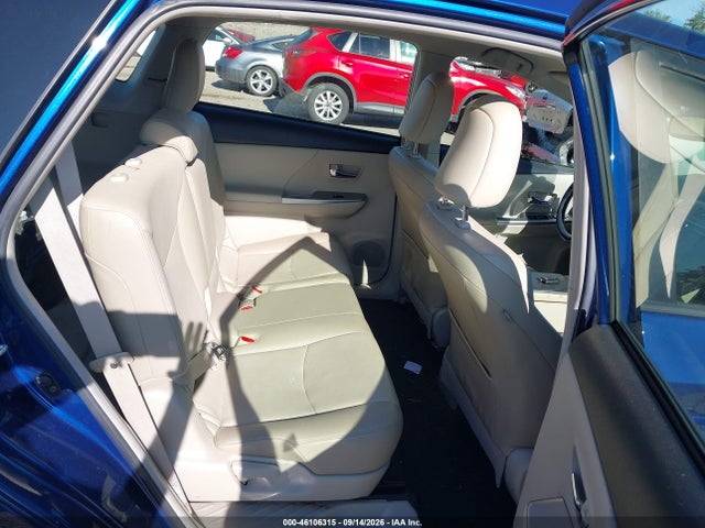 Toyota Prius V Four 2015 JTDZN3EU0FJ039891 Image 8
