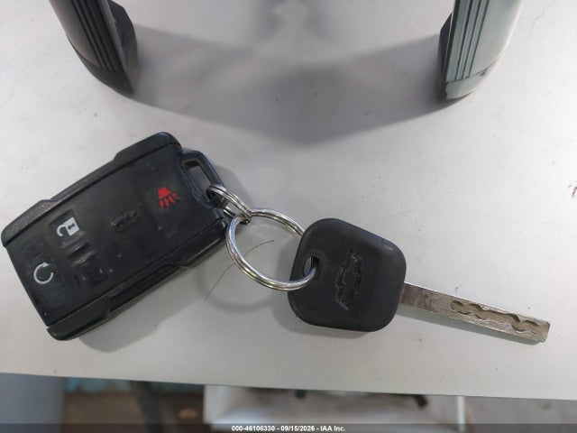 46106330 :رقم المزاد ، 3GCUKREC6HG511691 vin ، 2017 Chevrolet Silverado 1500 2lt مزاد بيع