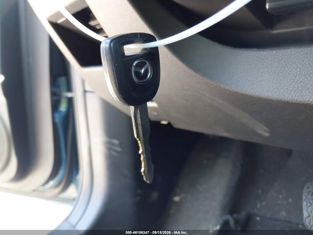 2010 Mazda Mazda3 I Sport მანქანა იყიდება აუქციონზე, vin: JM1BL1SF6A1260535, აუქციონის ნომერი: 46106347