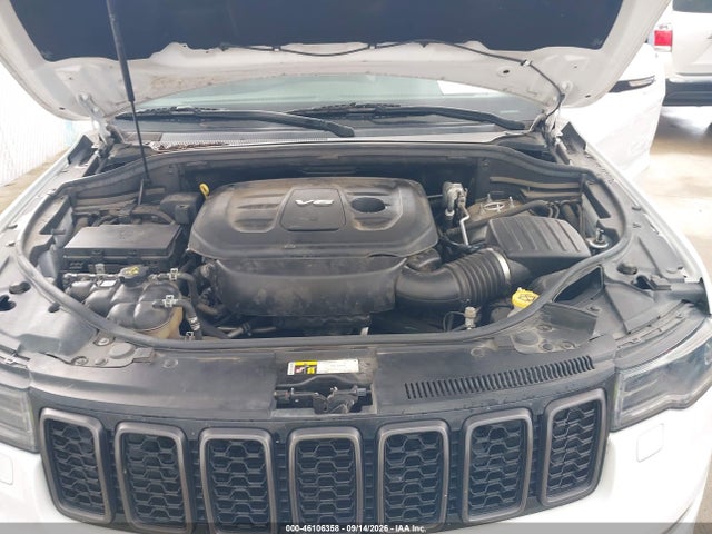 Продаж на аукціоні авто 2018 Jeep Grand Cherokee High Altitude 4x2, vin: 1C4RJECG6JC301561, номер лоту: 46106358
