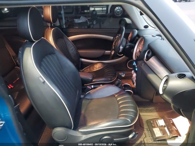 2007 Mini Cooper S მანქანა იყიდება აუქციონზე, vin: WMWMF73537TL90100, აუქციონის ნომერი: 46106402