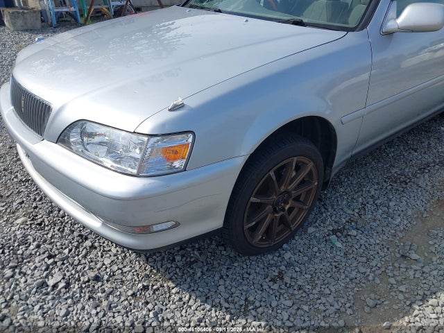 46106406 :رقم المزاد ، GX1006042500 vin ، 1997 Toyota Cresta مزاد بيع