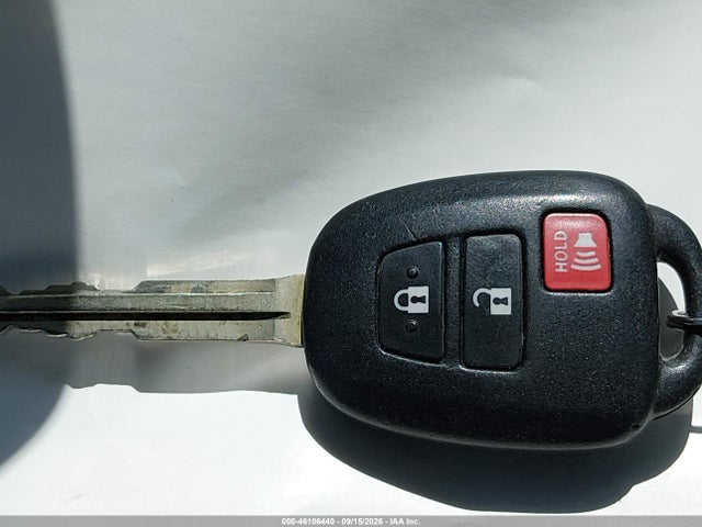 2014 Toyota Prius C One მანქანა იყიდება აუქციონზე, vin: JTDKDTB35E1076594, აუქციონის ნომერი: 46106440