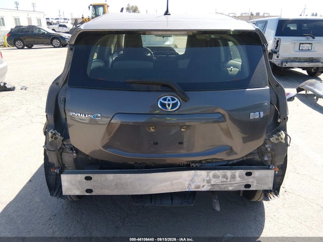 2014 Toyota Prius C One მანქანა იყიდება აუქციონზე, vin: JTDKDTB35E1076594, აუქციონის ნომერი: 46106440