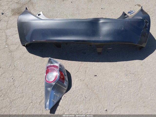 2014 Toyota Prius C One მანქანა იყიდება აუქციონზე, vin: JTDKDTB35E1076594, აუქციონის ნომერი: 46106440