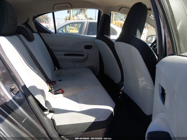 2014 Toyota Prius C One მანქანა იყიდება აუქციონზე, vin: JTDKDTB35E1076594, აუქციონის ნომერი: 46106440