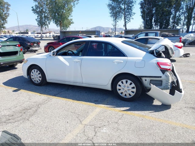 46106471 :رقم المزاد ، 4T1BF3EK6BU770987 vin ، 2011 Toyota Camry Le مزاد بيع