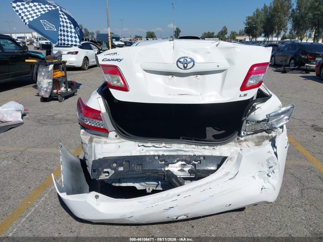 46106471 :رقم المزاد ، 4T1BF3EK6BU770987 vin ، 2011 Toyota Camry Le مزاد بيع