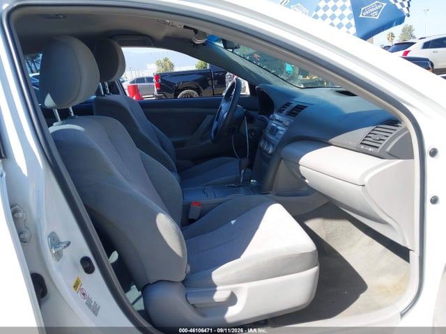 46106471 :رقم المزاد ، 4T1BF3EK6BU770987 vin ، 2011 Toyota Camry Le مزاد بيع