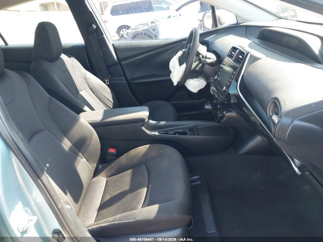 JTDKARFU1L3111664 Toyota Prius L Eco