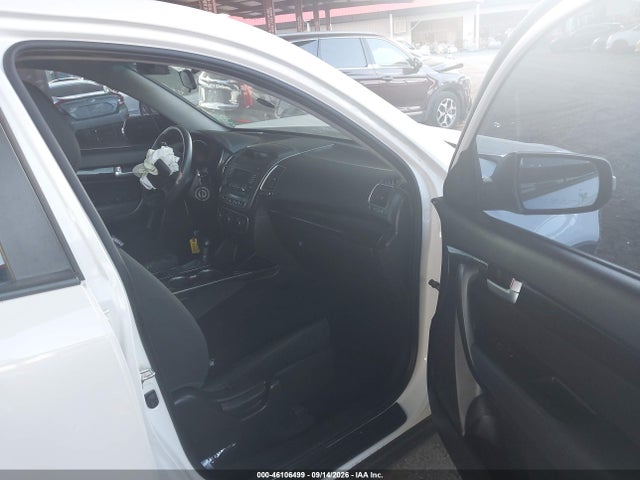 Продаж на аукціоні авто 2015 Kia Sorento Lx, vin: 5XYKT3A62FG592573, номер лоту: 46106499