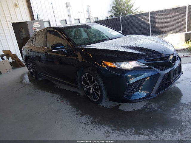 Продажа на аукционе авто 2018 Toyota Camry Se, vin: 4T1B11HK4JU550082, номер лота: 46106518