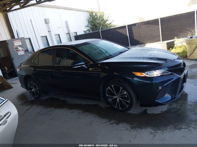 Продажа на аукционе авто 2018 Toyota Camry Se, vin: 4T1B11HK4JU550082, номер лота: 46106518