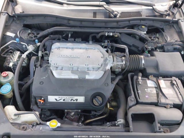 46106524 :رقم المزاد ، 1HGCS2B81BA001484 vin ، 2011 Honda Accord 3.5 Ex-l مزاد بيع
