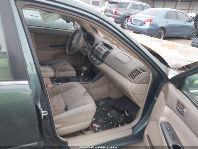 2006 Toyota Camry Le V6 მანქანა იყიდება აუქციონზე, vin: 4T1BF32K06U116948, აუქციონის ნომერი: 46106530