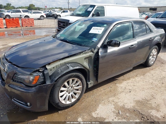 Продажа на аукционе авто 2014 Chrysler 300 300s, vin: 2C3CCABGXEH361280, номер лота: 46106541