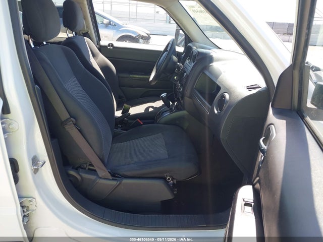 46106549 :رقم المزاد ، 1C4NJPBA0FD285060 vin ، 2015 Jeep Patriot Sport مزاد بيع