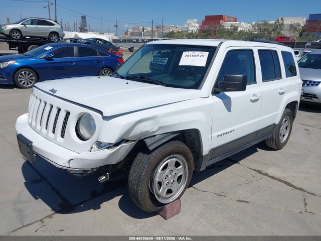 46106549 :رقم المزاد ، 1C4NJPBA0FD285060 vin ، 2015 Jeep Patriot Sport مزاد بيع