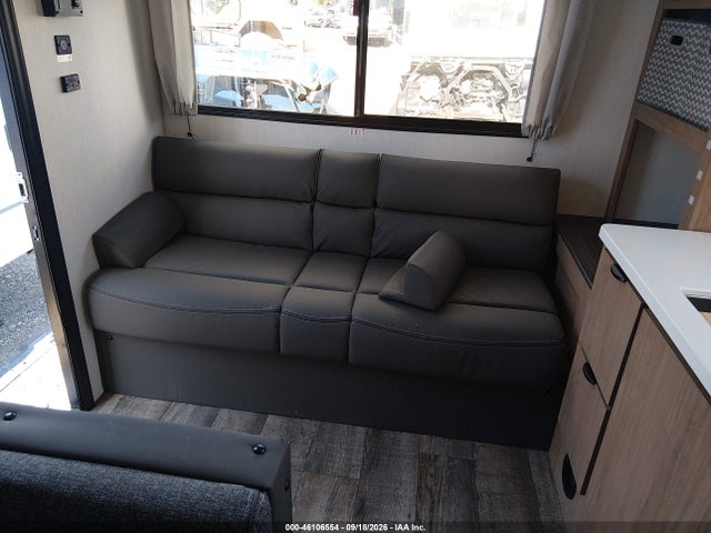 2008 Keystone Cougar Travel Traile მანქანა იყიდება აუქციონზე, vin: 4YDT29B26BV505370, აუქციონის ნომერი: 46106554