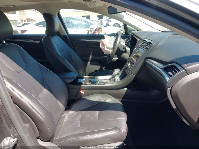 2016 Ford Fusion Hybrid Titanium მანქანა იყიდება აუქციონზე, vin: 3FA6P0RU6GR240374, აუქციონის ნომერი: 46106561