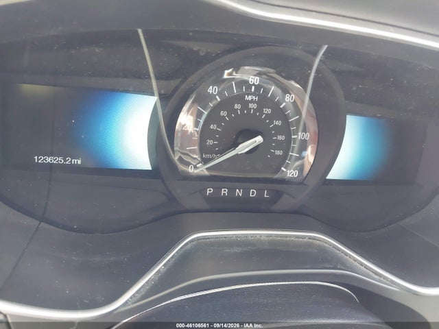 2016 Ford Fusion Hybrid Titanium მანქანა იყიდება აუქციონზე, vin: 3FA6P0RU6GR240374, აუქციონის ნომერი: 46106561