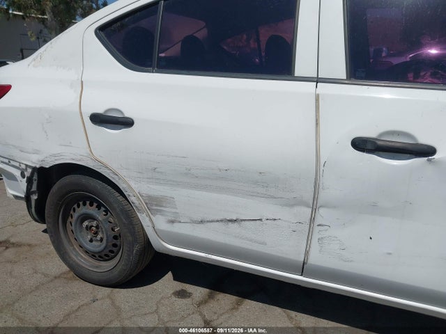 2013 Nissan Versa 1.6 S მანქანა იყიდება აუქციონზე, vin: 3N1CN7AP0DL868580, აუქციონის ნომერი: 46106587