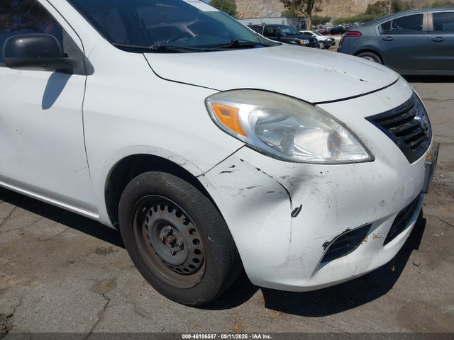 2013 Nissan Versa 1.6 S მანქანა იყიდება აუქციონზე, vin: 3N1CN7AP0DL868580, აუქციონის ნომერი: 46106587