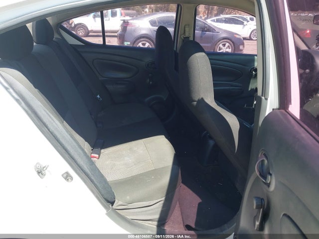 2013 Nissan Versa 1.6 S მანქანა იყიდება აუქციონზე, vin: 3N1CN7AP0DL868580, აუქციონის ნომერი: 46106587