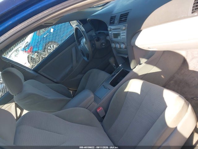 46106622 :رقم المزاد ، 4T1BF3EK2BU691400 vin ، 2011 Toyota Camry مزاد بيع