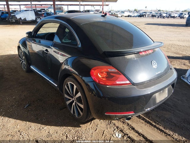 2013 Volkswagen Beetle 2.0t Turbo მანქანა იყიდება აუქციონზე, vin: 3VWVA7AT5DM606804, აუქციონის ნომერი: 46106649