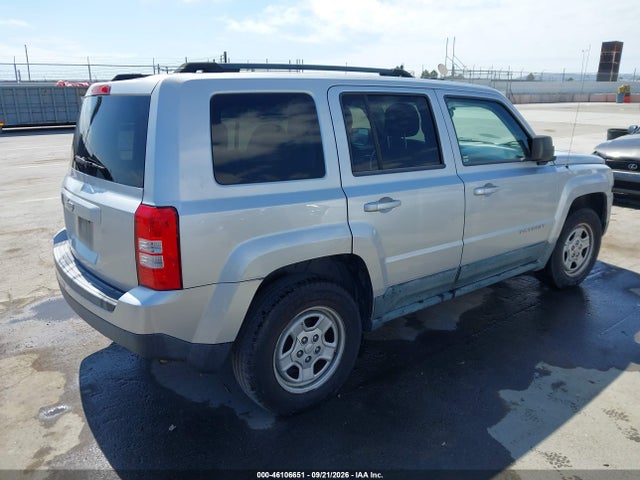 46106651 :رقم المزاد ، 1J4NT1GA6BD267036 vin ، 2011 Jeep Patriot Sport مزاد بيع
