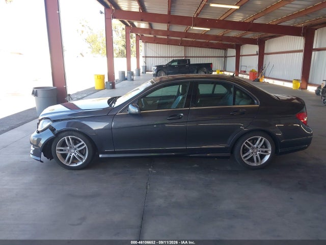 Aukcja sprzedaży 2013 Mercedes-benz C 250 Sport, vin: WDDGF4HB3DF972632, numer aukcji: 46106652