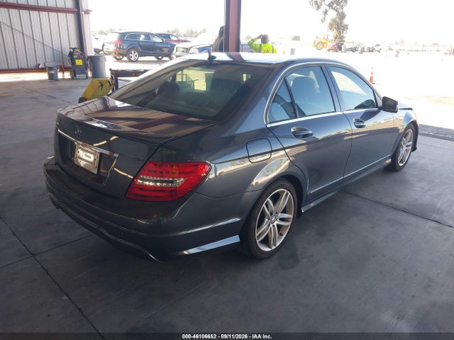 Aukcja sprzedaży 2013 Mercedes-benz C 250 Sport, vin: WDDGF4HB3DF972632, numer aukcji: 46106652