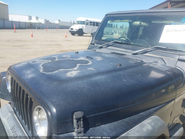 46106693 :رقم المزاد ، 1J4F449S04P717743 vin ، 2004 Jeep Wrangler Sport Rhd مزاد بيع