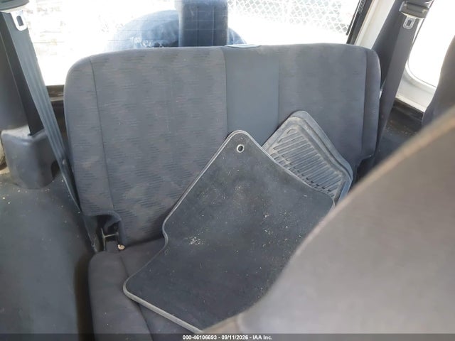 46106693 :رقم المزاد ، 1J4F449S04P717743 vin ، 2004 Jeep Wrangler Sport Rhd مزاد بيع