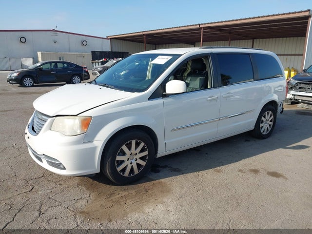 46106698 :رقم المزاد ، 2C4RC1BG4DR674386 vin ، 2013 Chrysler Town & Country Touring مزاد بيع