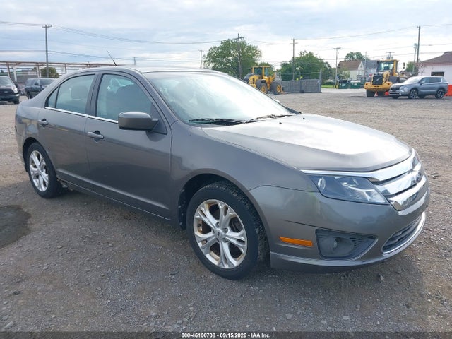 46106708 :رقم المزاد ، 3FAHP0HA0CR348399 vin ، 2012 Ford Fusion Se مزاد بيع