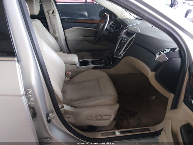 46106716 :رقم المزاد ، 3GYFNAE3XCS500663 vin ، 2012 Cadillac Srx Luxury Collection مزاد بيع