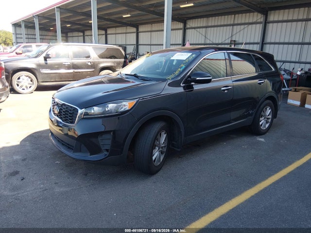 46106721 :رقم المزاد ، 5XYPG4A38KG575664 vin ، 2019 Kia Sorento 2.4l L مزاد بيع
