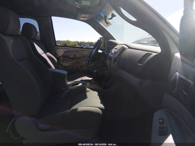 46106744 :رقم المزاد ، 5TEUU42N56Z149051 vin ، 2006 Toyota Tacoma Base V6 مزاد بيع