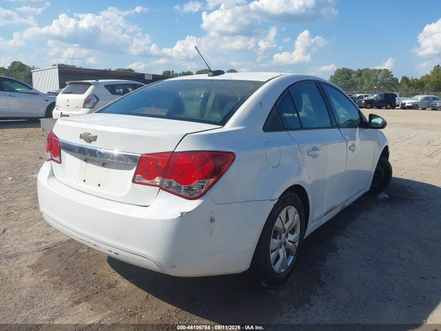 Продажа на аукционе авто 2015 Chevrolet Cruze Ls Auto, vin: 1G1PA5SH3F7282087, номер лота: 46106784